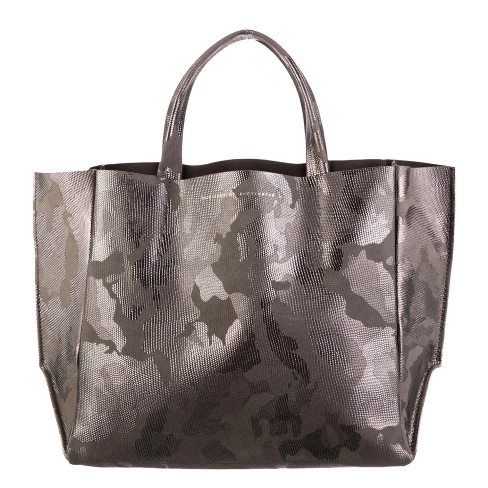 Ampersand As Apostrophe Chamouflage purse